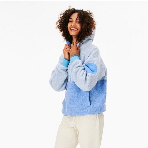 Outdoor Voices Megafleece Half Zip Pullover Hoody, Dusty Blue size large - Picture 3 of 13